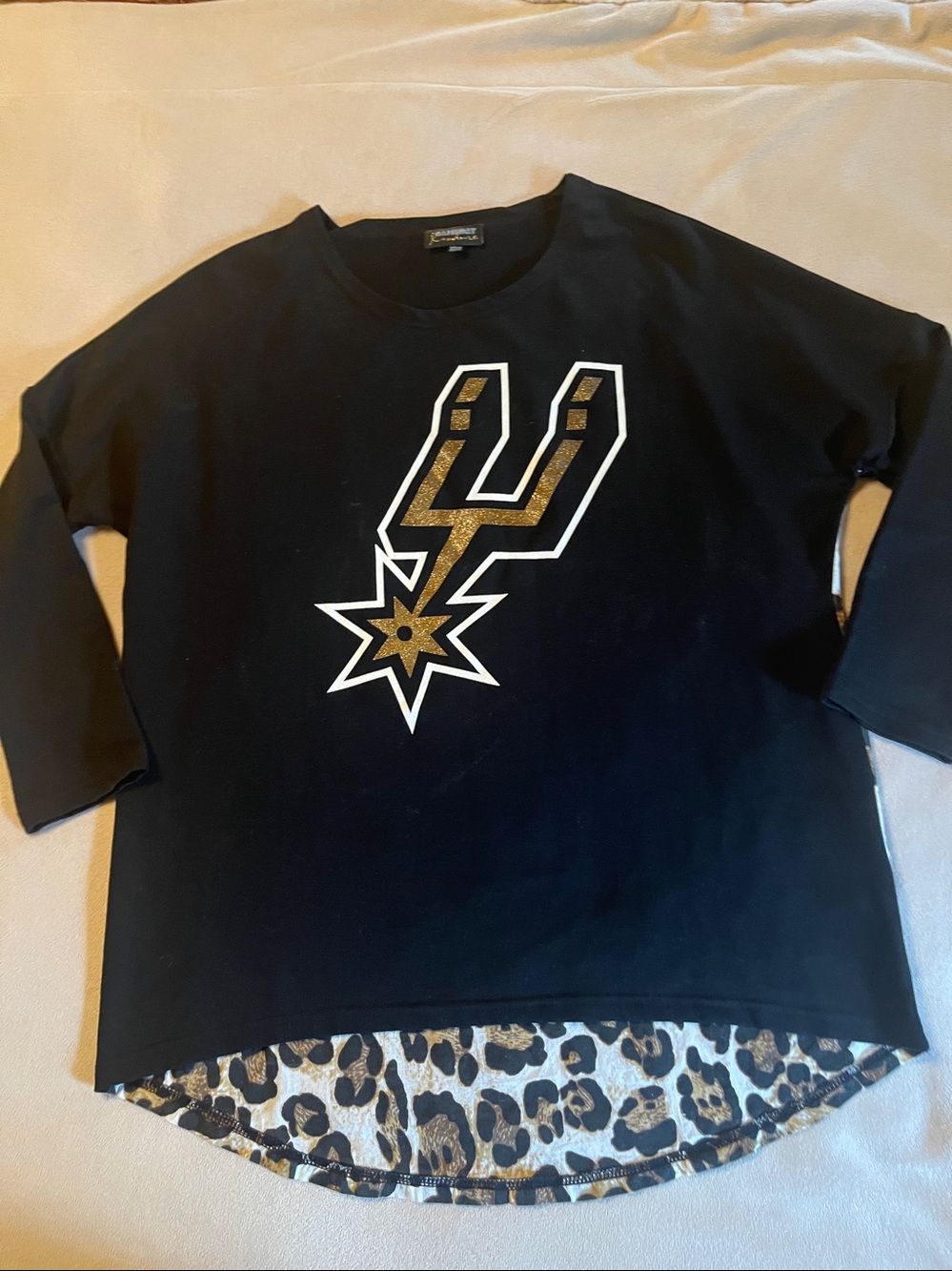 GAMEDAY COUTURE SAN ANTONIO SPURS Women’s Top